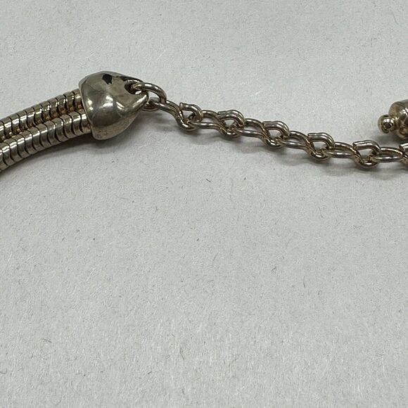 Vintage Boucher Choker Style Necklace Brutalist White Enamel Gold Tone FLAWED - Picture 12 of 16